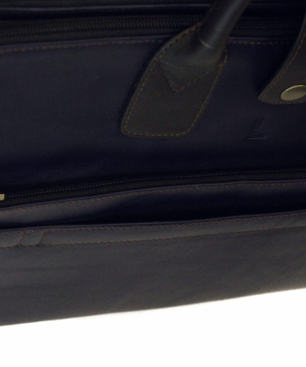 Bag 04 - Image 6